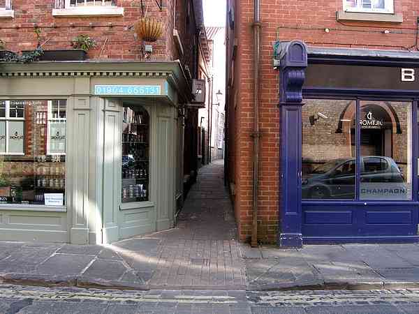 Looking towards Low Petergate.